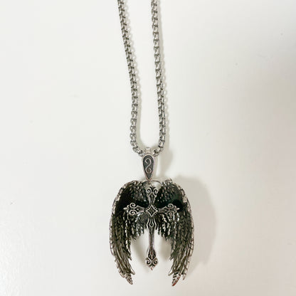 Vintage Style Guardian's Wings Pendant