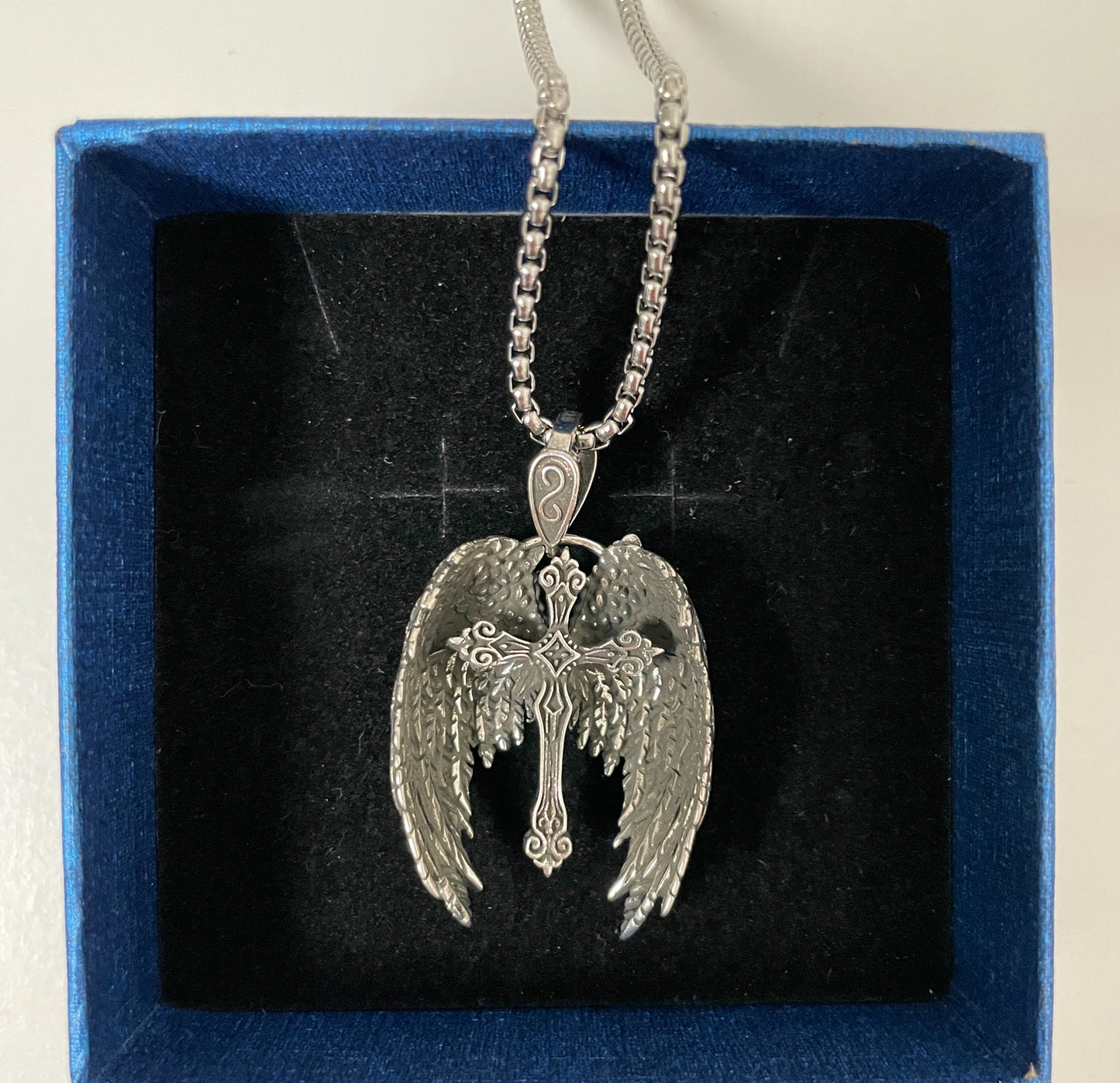 Vintage Style Guardian's Wings Pendant